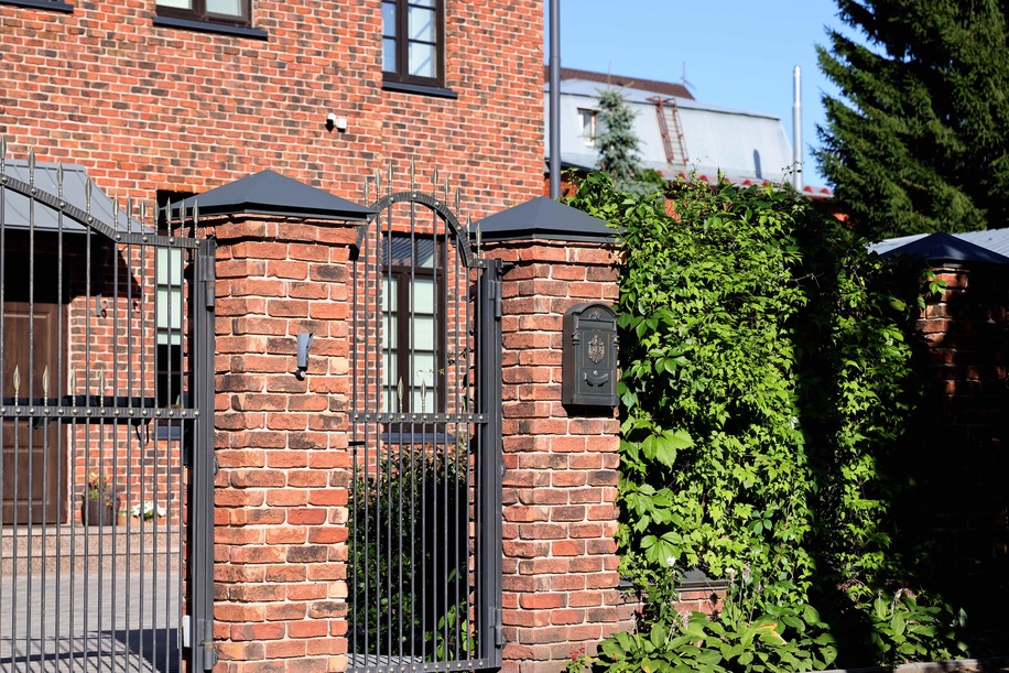 Монс Тюмень портфолио.jpg