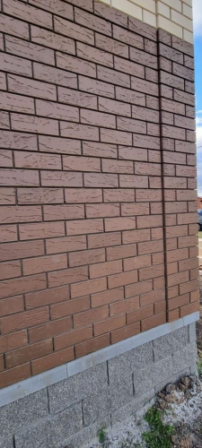 Кирпич коричневый кора дуба пустотелый одинарныйпо цене 45.30 руб./шт