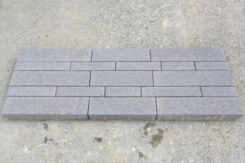 Тротуарная плитка Ригель, Гранит, Серый, высота 80 мм (66*196; 66*266; 66*326; 106*354; 106*446)