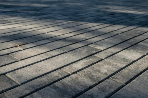 Тротуарная плитка Ригель, Гладкий, Антрацит, высота 80 мм (66*196; 66*266; 66*326; 106*354; 106*446)