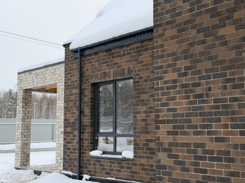 Кирпич оникс пустотелый полуторныйпо цене 70.90 руб./шт