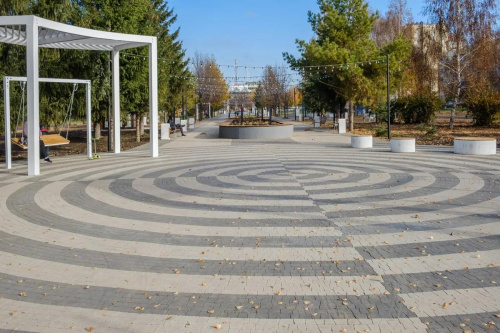 Тротуарная плитка Абрис, Гладкий, Черный, высота 60 мм (73*91; 83*91; 93*91; 103*91; 113*91)