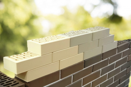 Кирпич слоновая кость гладкий пустотелый одинарныйпо цене 36.15 руб./шт