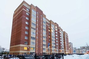 Красный, Многоэтажные, Новосибирск, Гоголя 204 (2).jpg