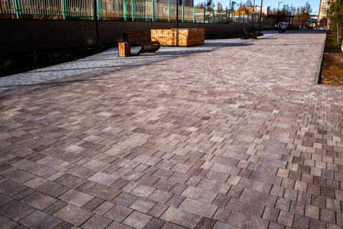 Тротуарная плитка Старый город, Гранит, Хаски, высота 60 мм (160*160; 260*160; 160*100)