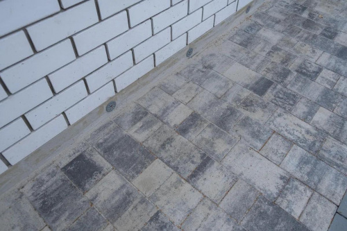 Тротуарная плитка Старый город, Гладкий, Антрацит, высота 60 мм (160*160; 260*160; 160*100)