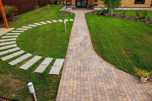 Тротуарная плитка Литос, Гладкий, Белый, высота 60 мм (500*300; 450*300; 300*200; 300*300; 400*300; 300*250)